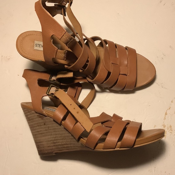 STEVE MADDEN: Venis - Size 10M - Picture 2 of 7